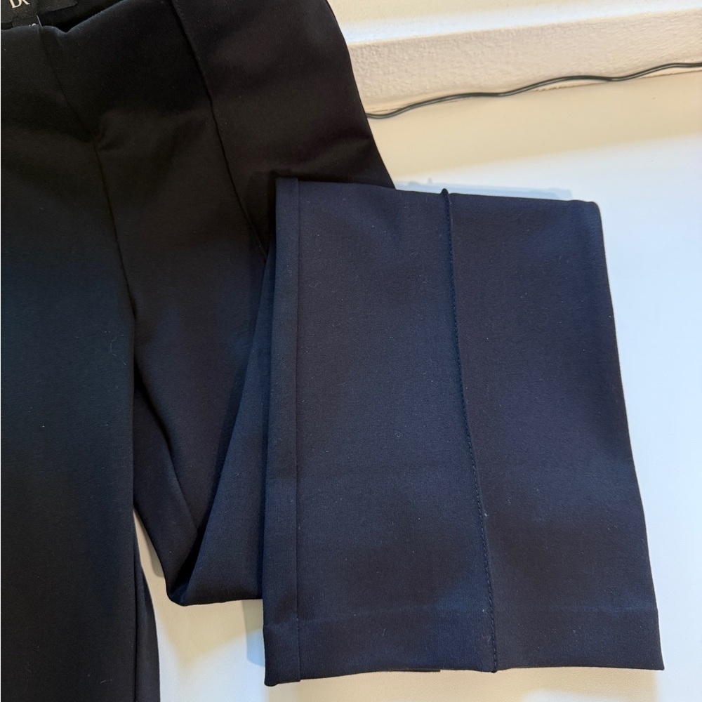Banana Republic Crop Flare Everywhere Pointe Pant - Picture 13 of 15